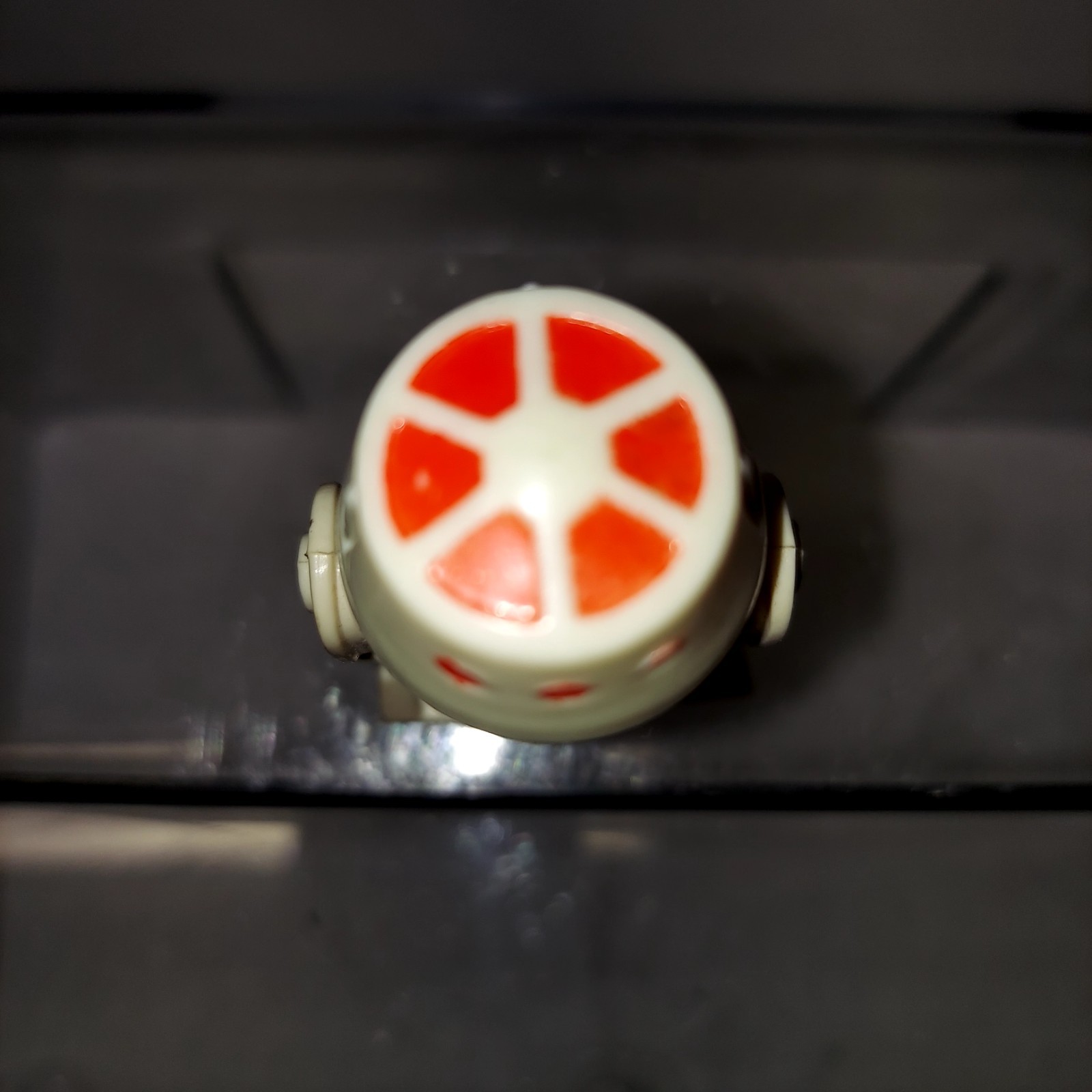 R5-D4 (Arfive-Defour) sold