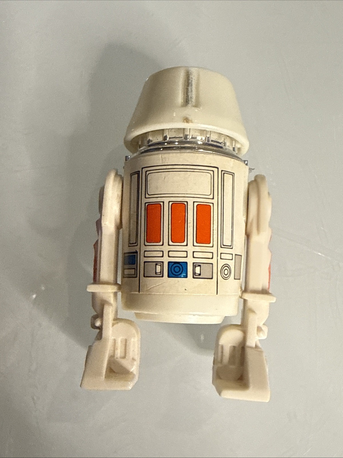 R5-D4 (Arfive-Defour) sold