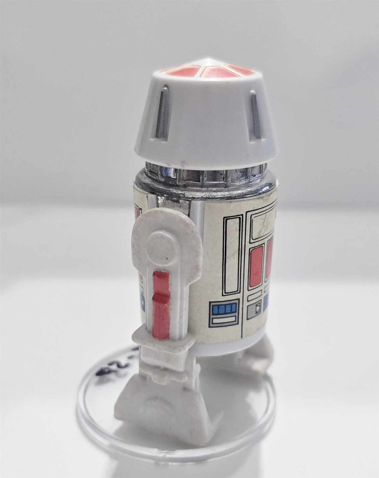 R5-D4 (Arfive-Defour) sold