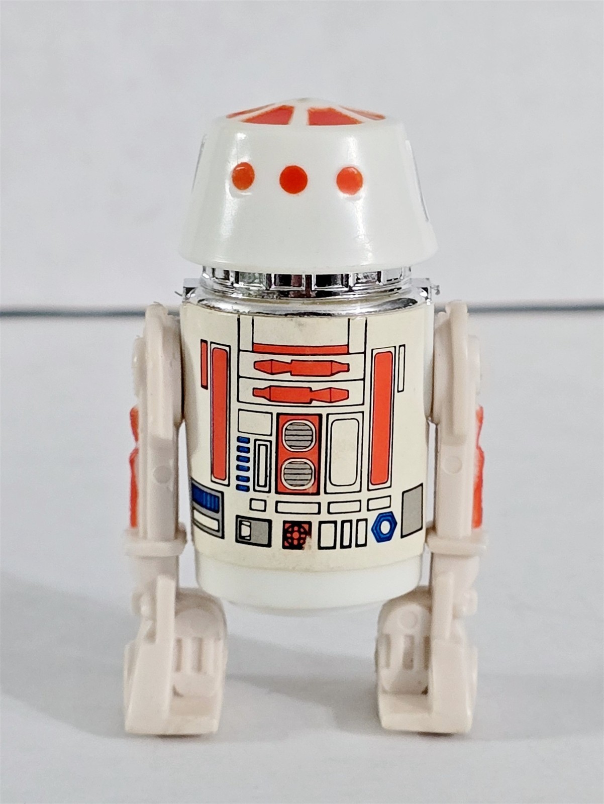 R5-D4 (Arfive-Defour) sold
