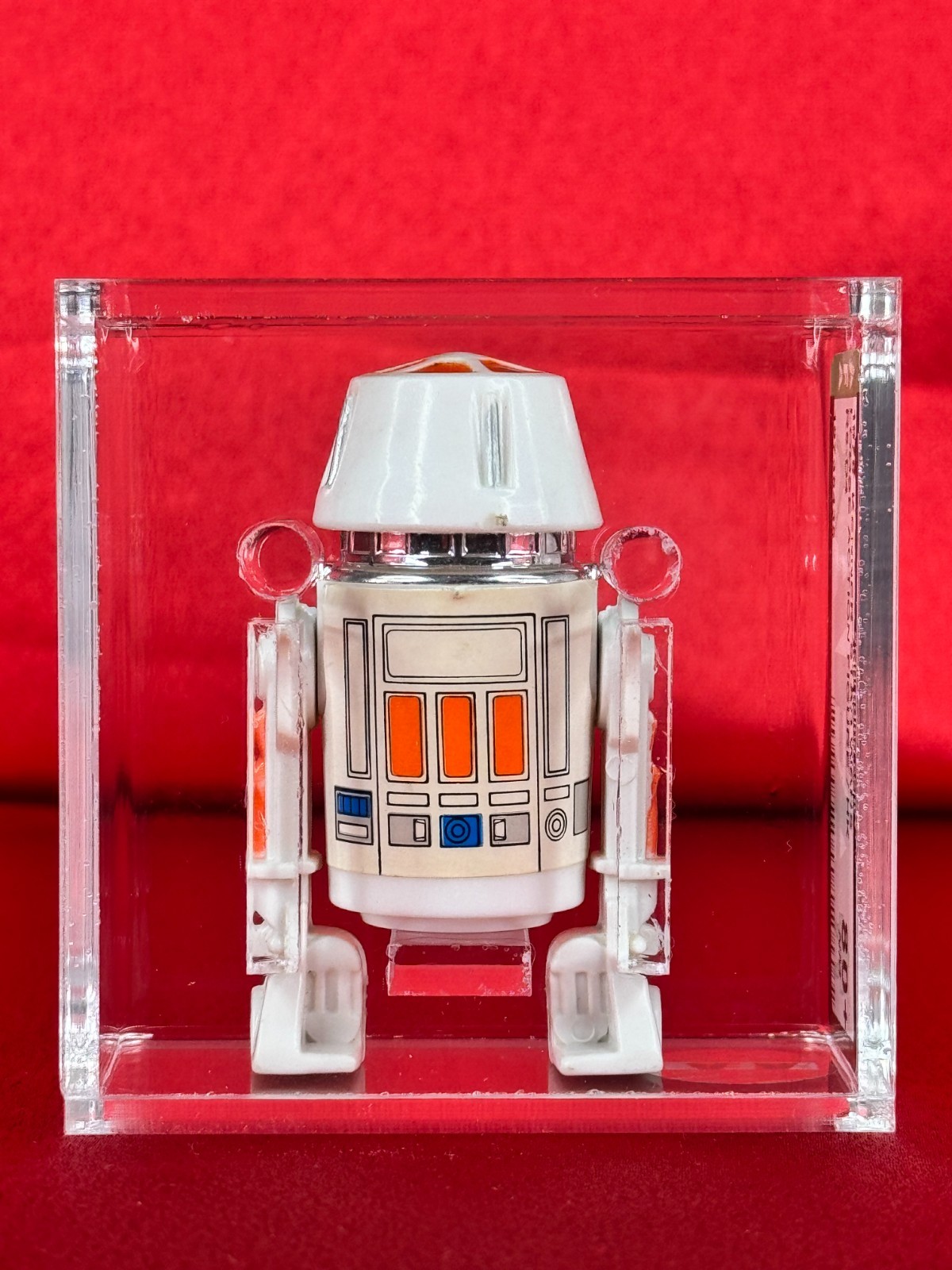 R5-D4 (Arfive-Defour) sold