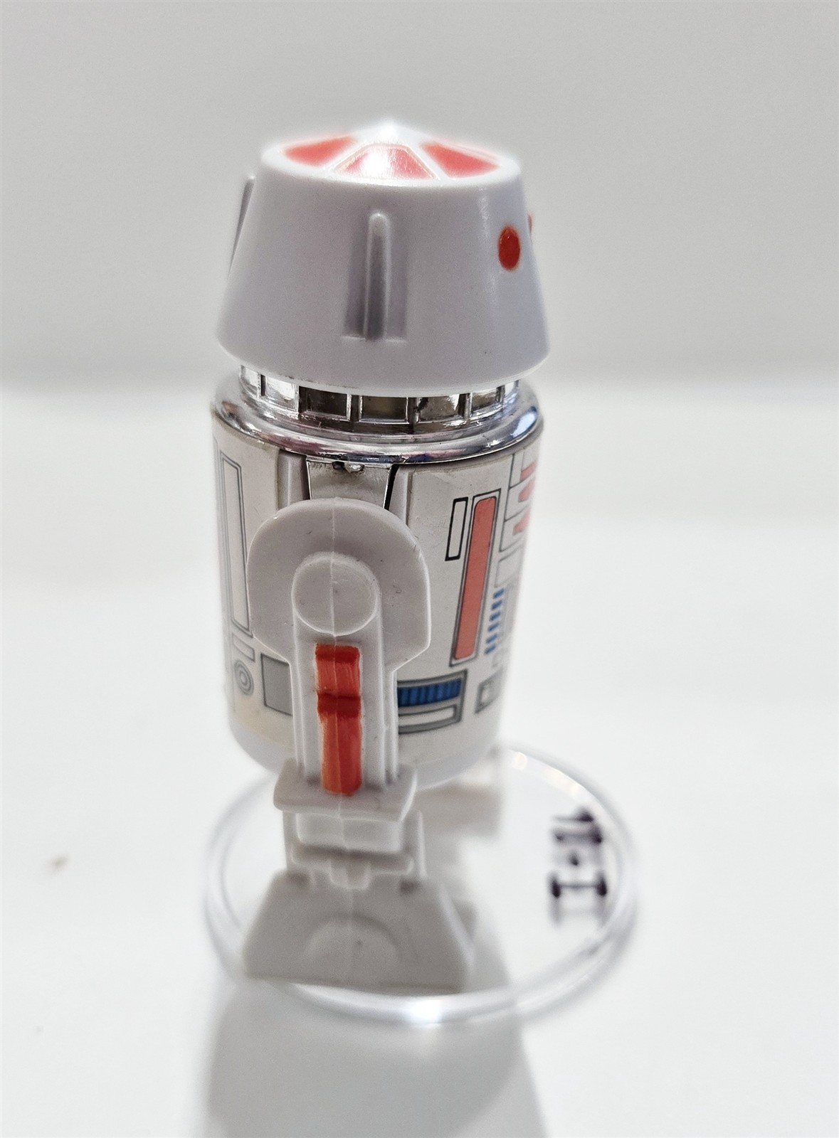R5-D4 (Arfive-Defour) sold