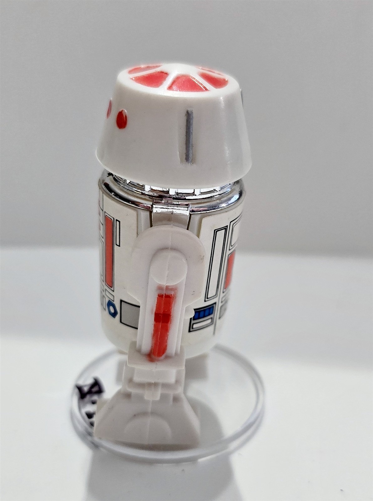 R5-D4 (Arfive-Defour) sold