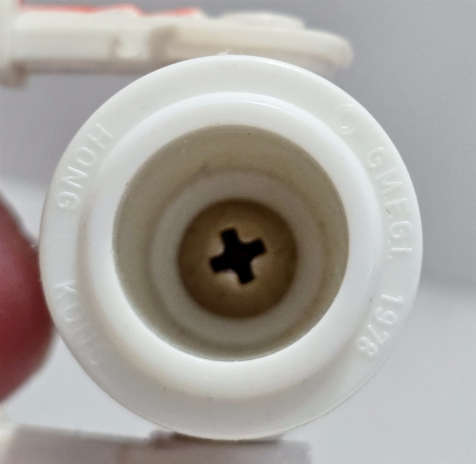 R5-D4 (Arfive-Defour) sold