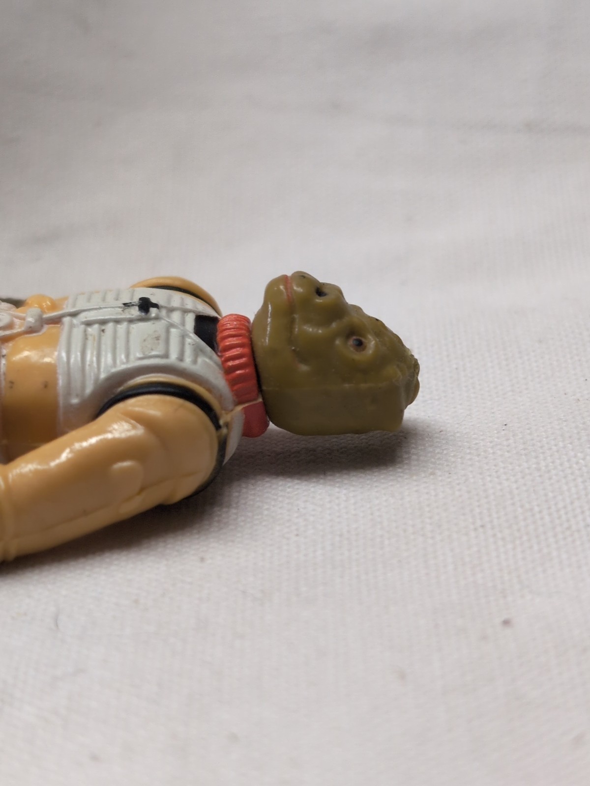 Bossk (Bounty Hunter) sold