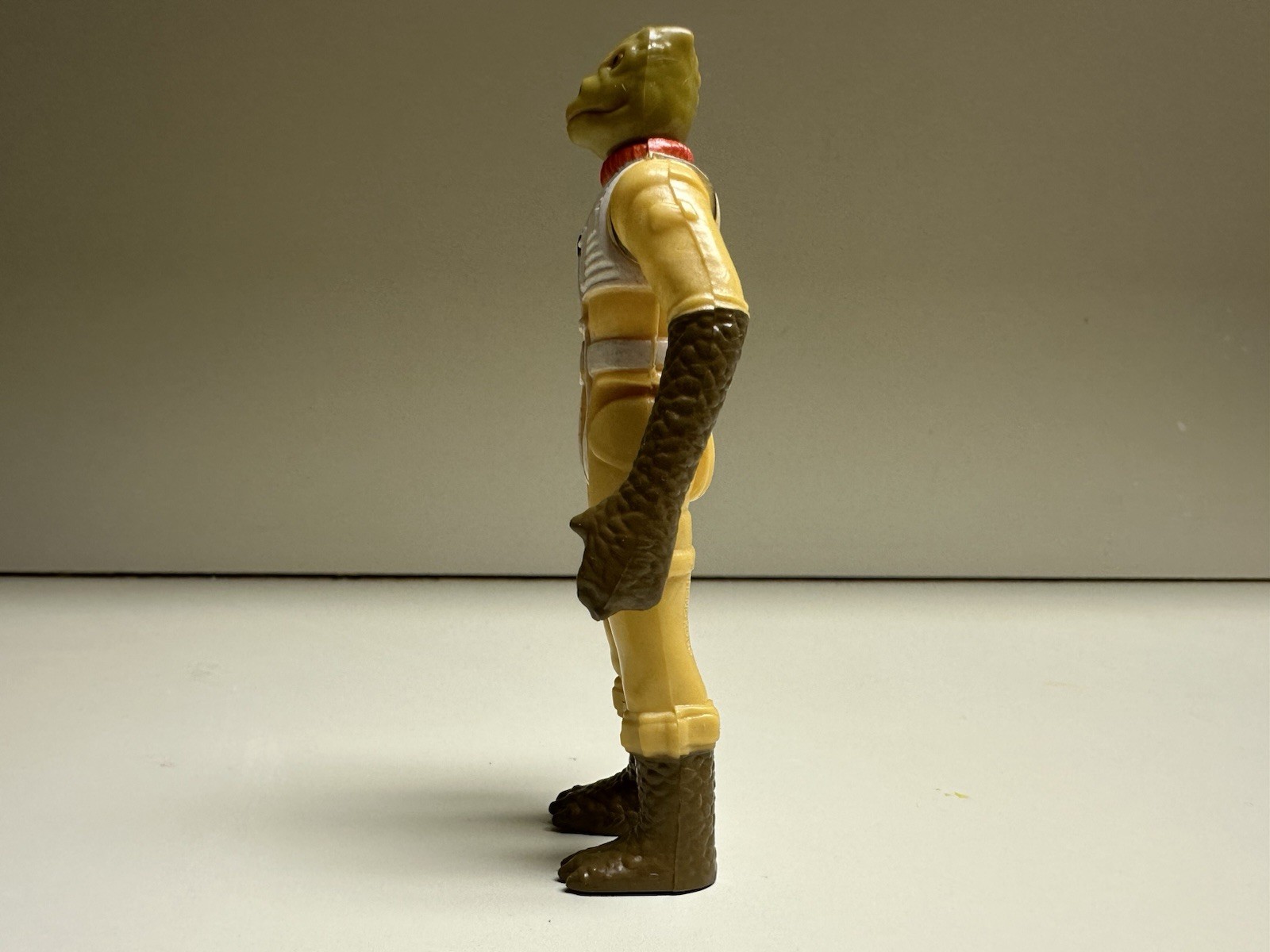 Bossk (Bounty Hunter) sold