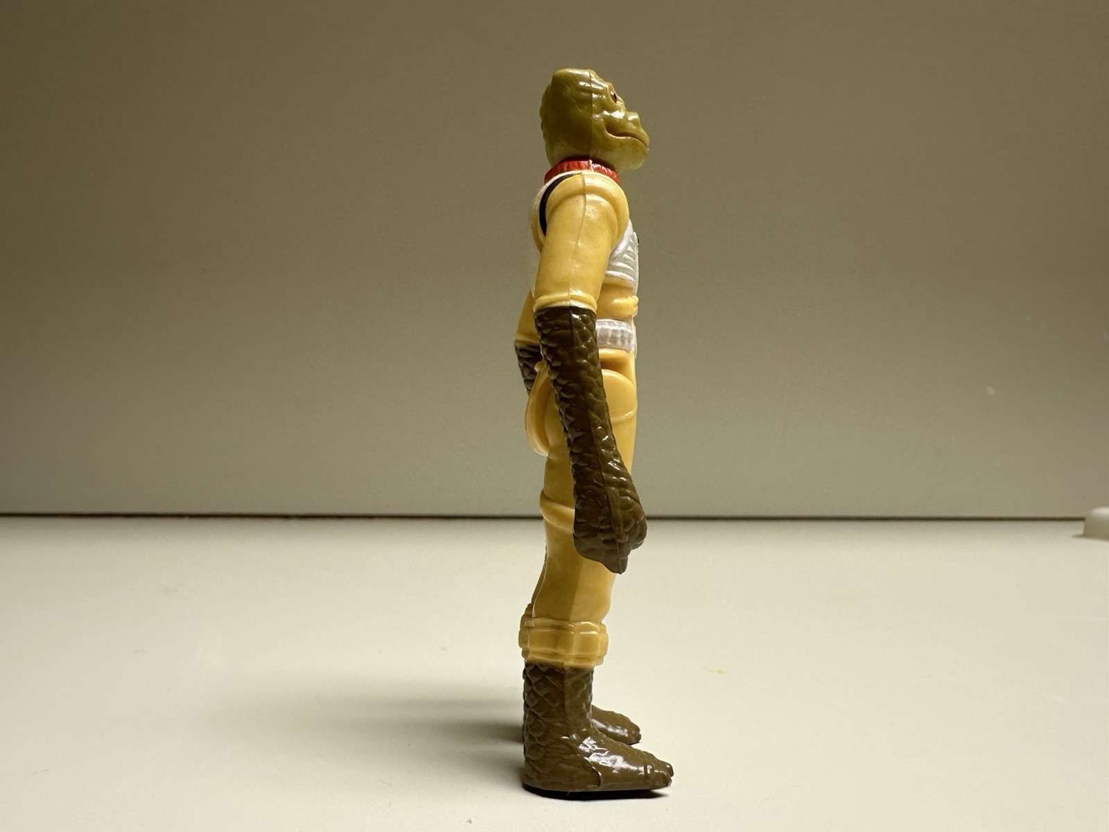 Bossk (Bounty Hunter) sold