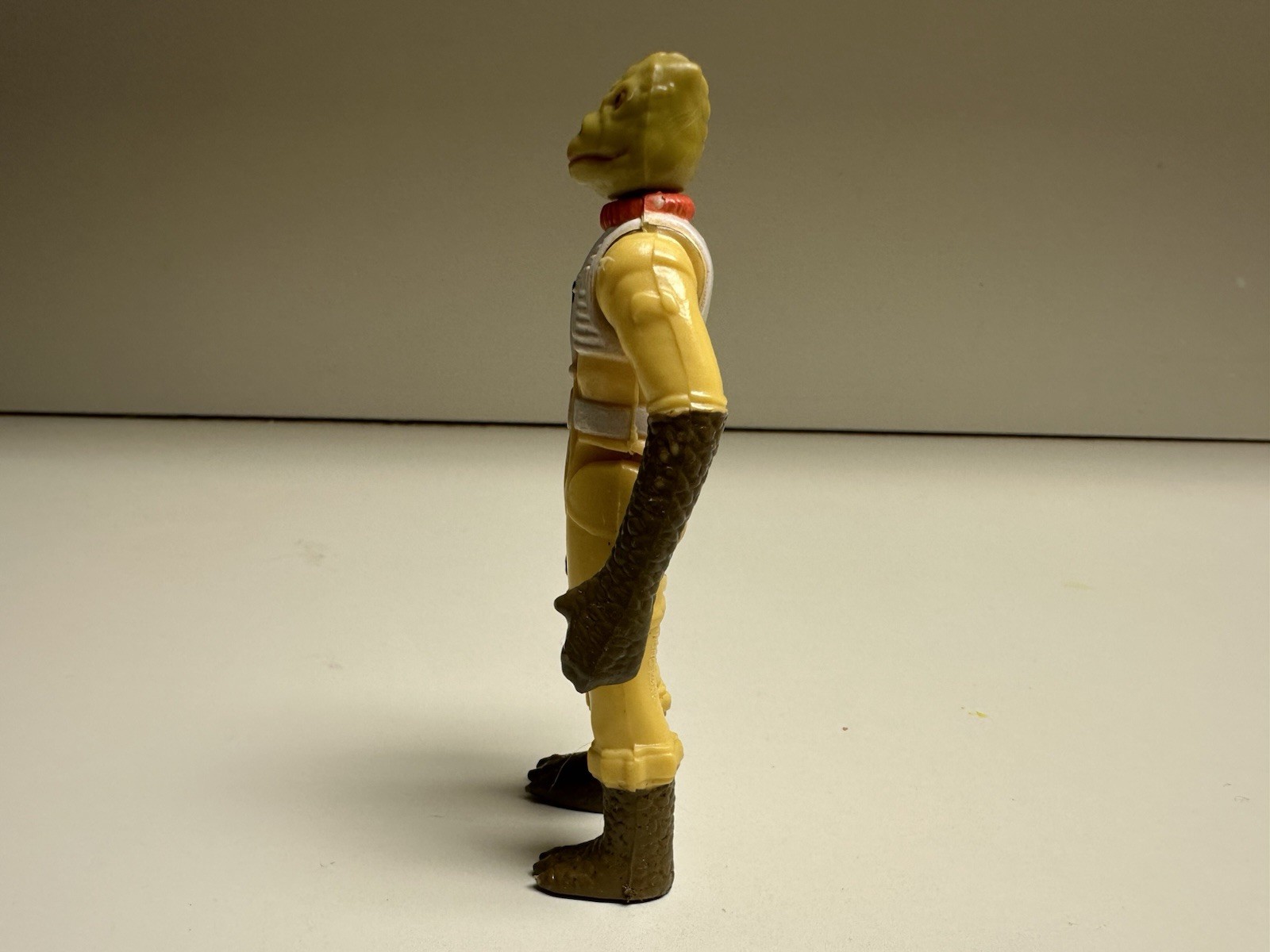 Bossk (Bounty Hunter) sold