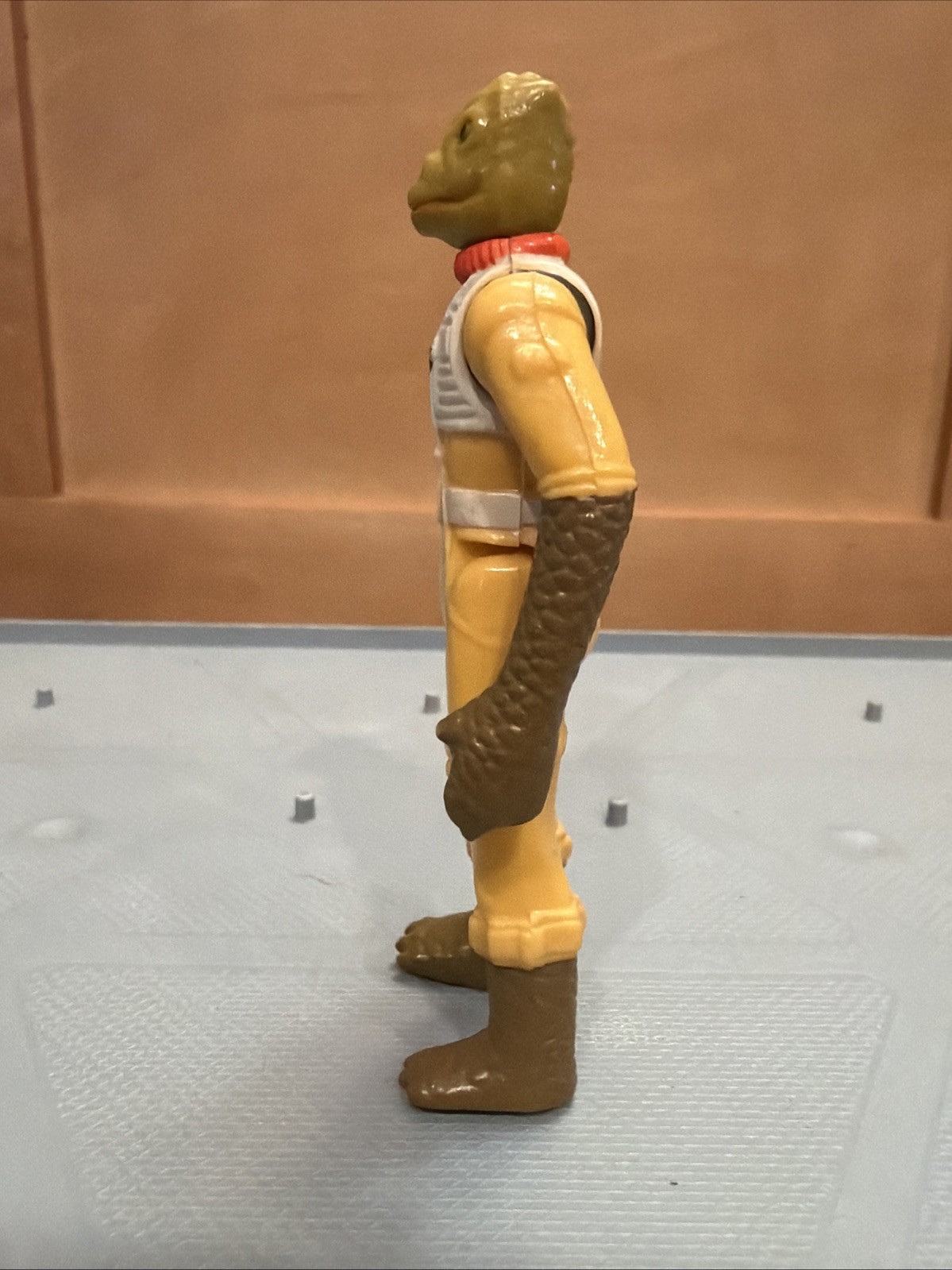 Bossk (Bounty Hunter) sold