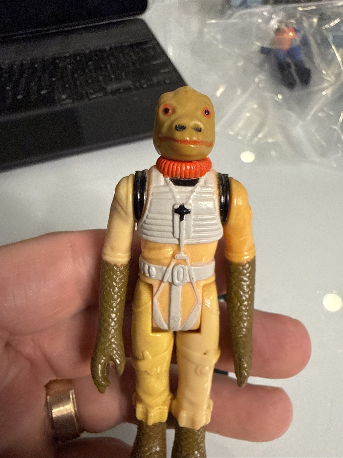Bossk (Bounty Hunter) sold