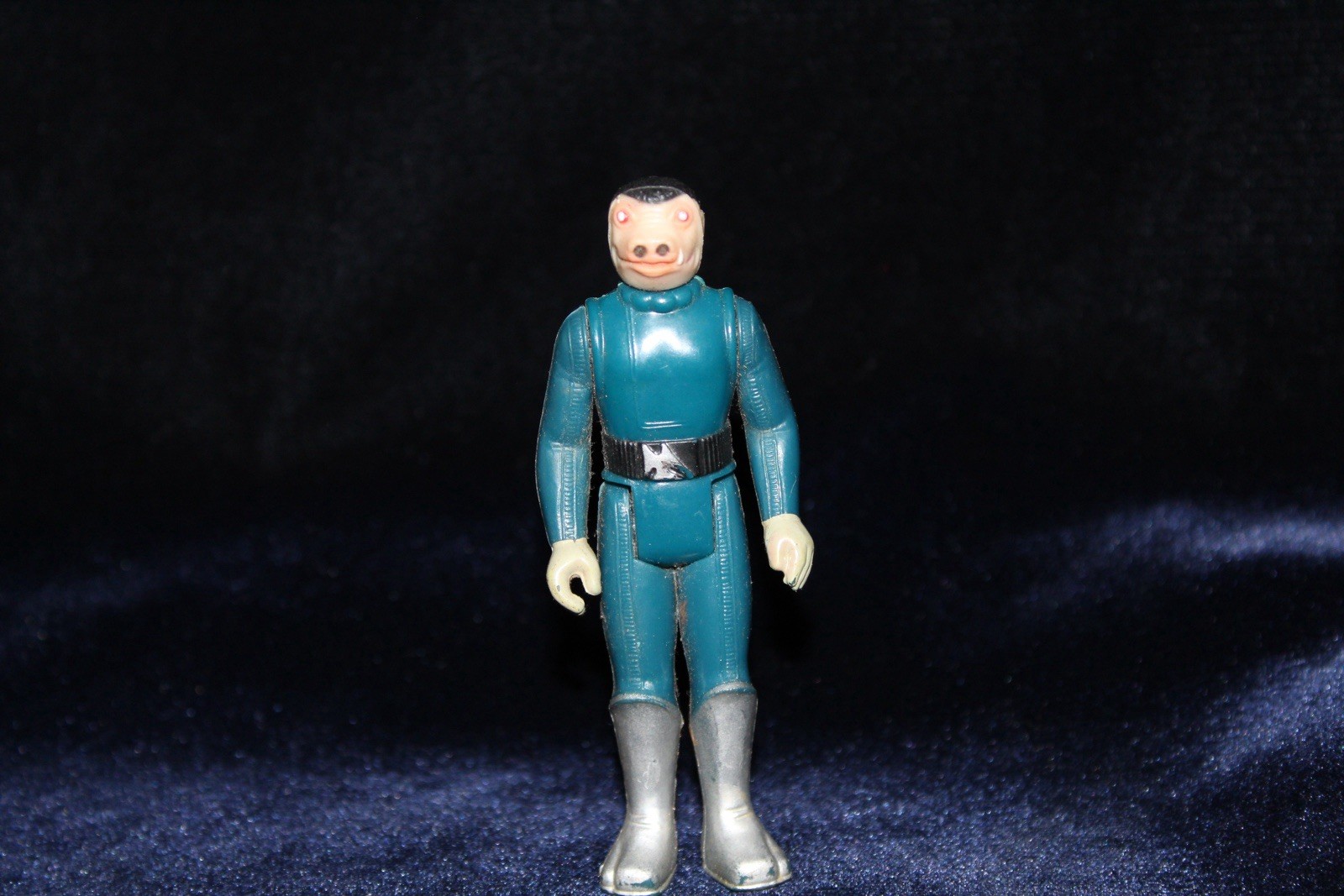 Blue Snaggletooth sold