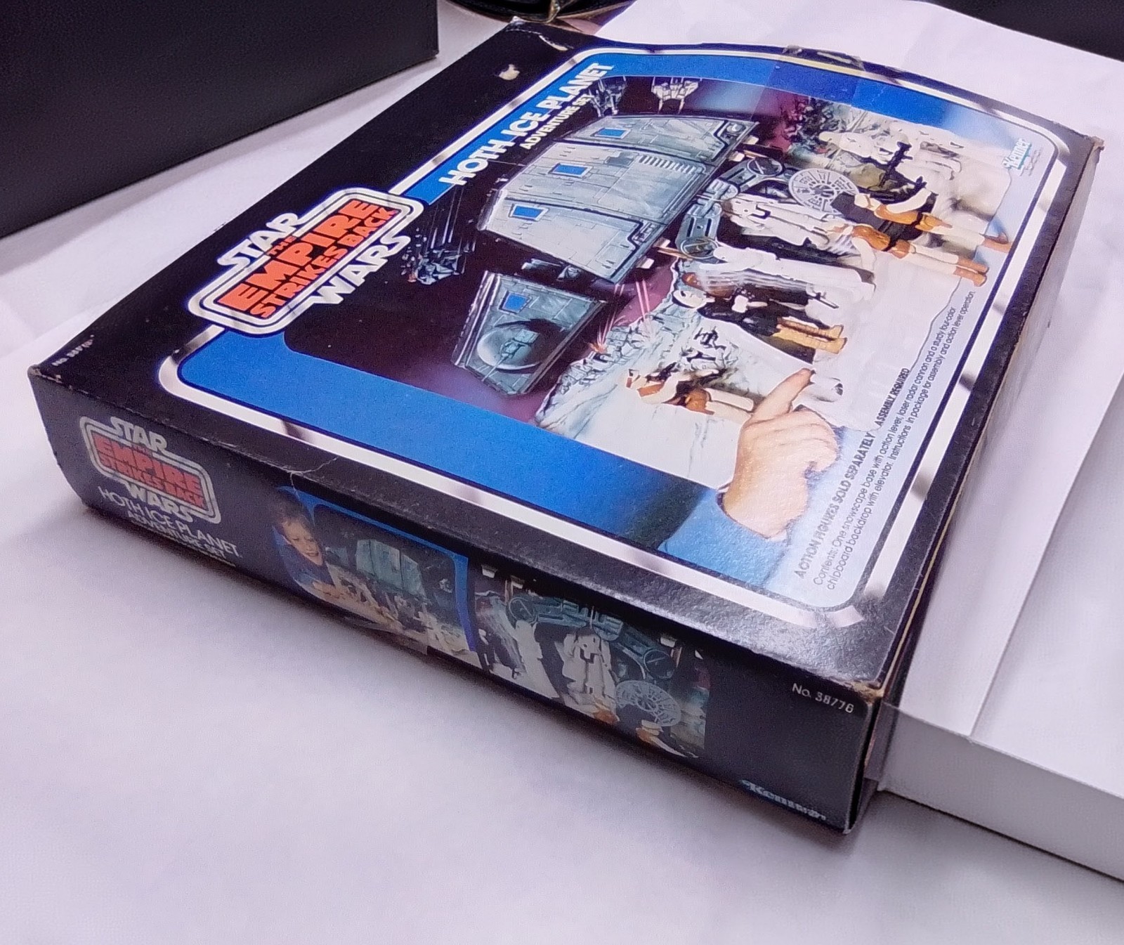 Hoth Ice Planet Adventure Set sold