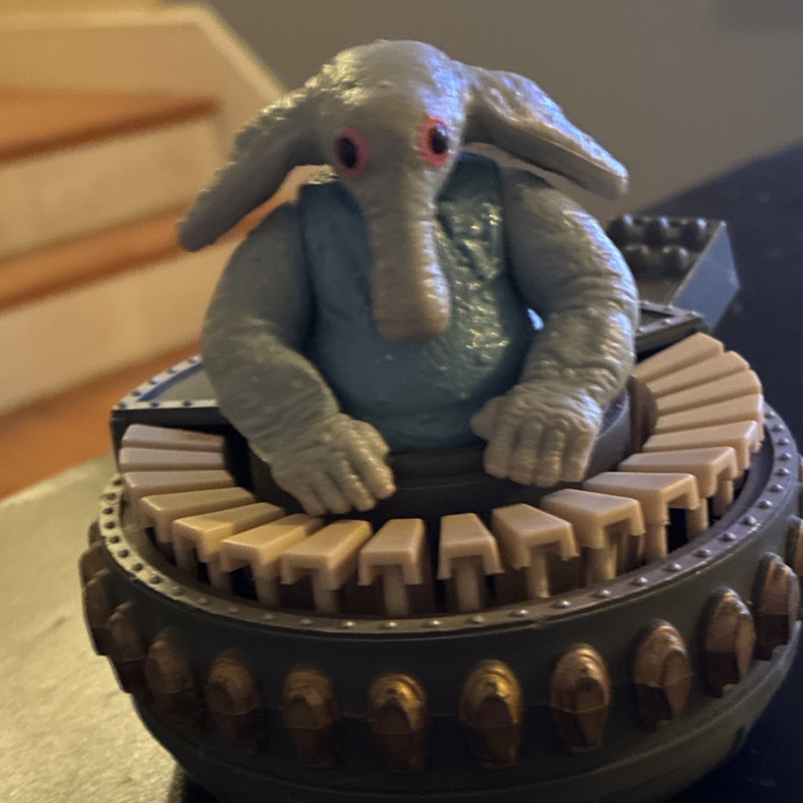 Max Rebo sold