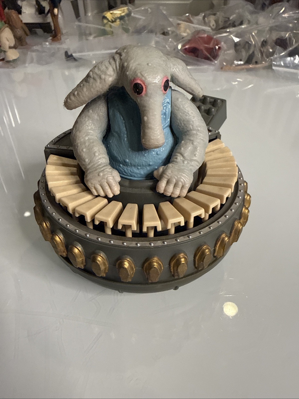 Max Rebo sold
