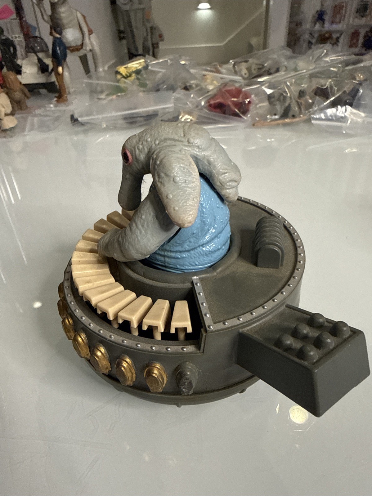 Max Rebo sold