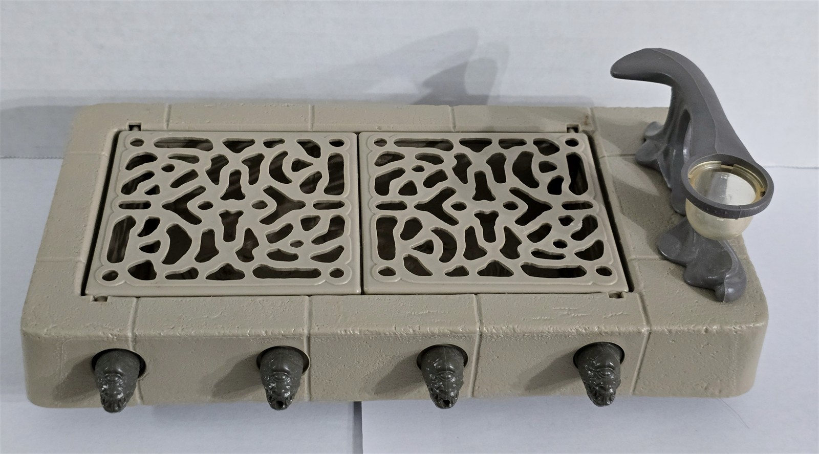 Jabba the Hutt Action Playset sold