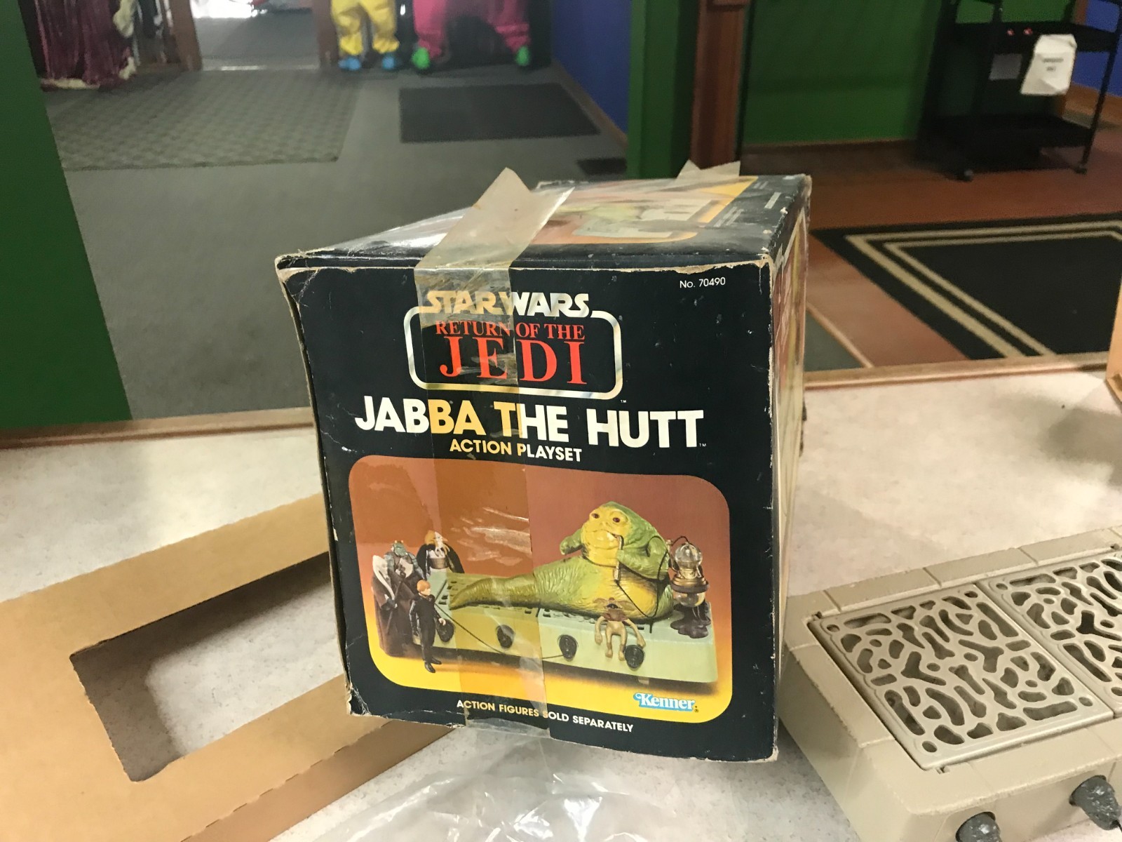 Jabba the Hutt Action Playset sold