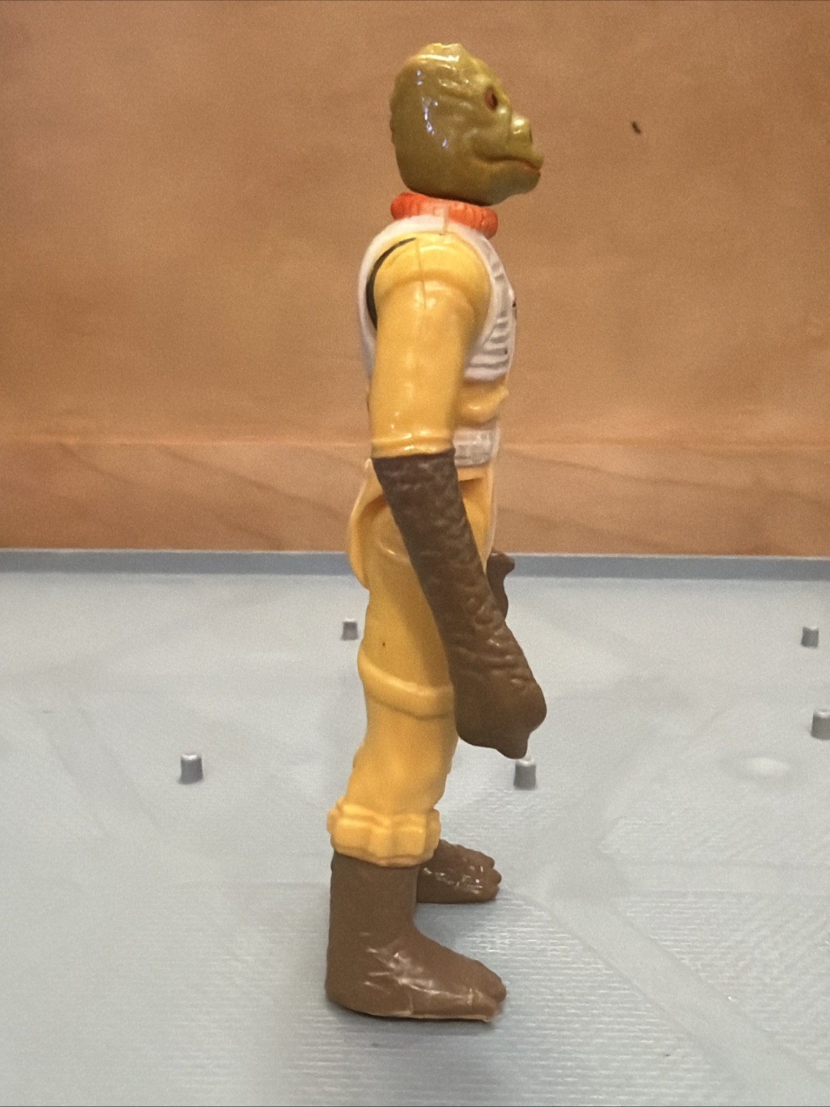 Bossk (Bounty Hunter) sold