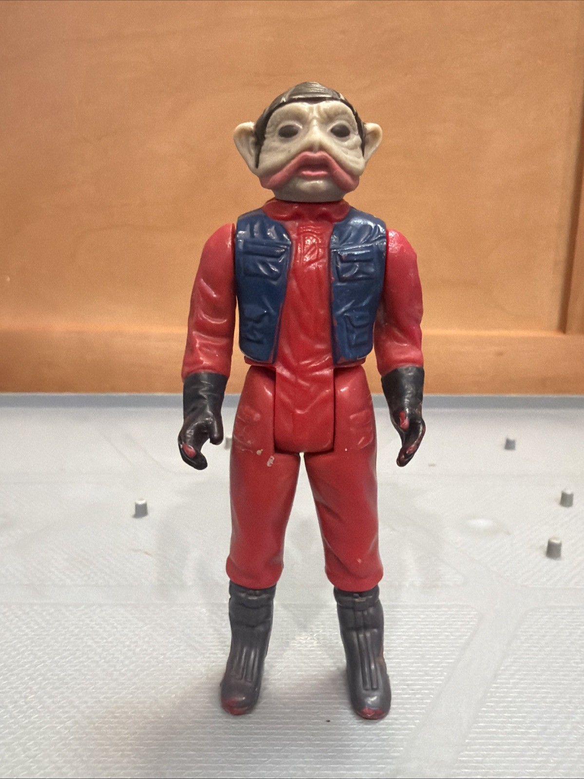 Nien Nunb sold