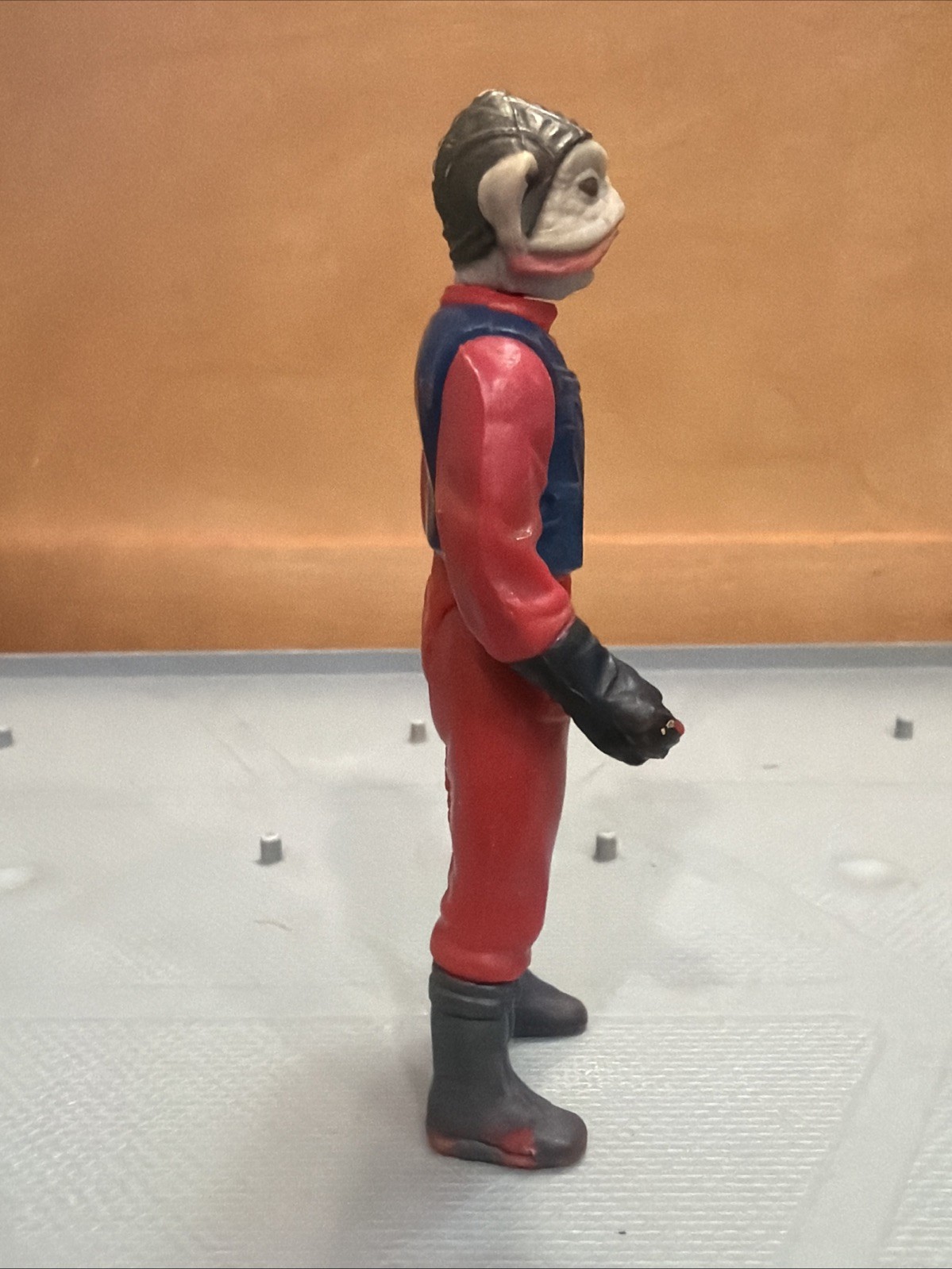 Nien Nunb sold