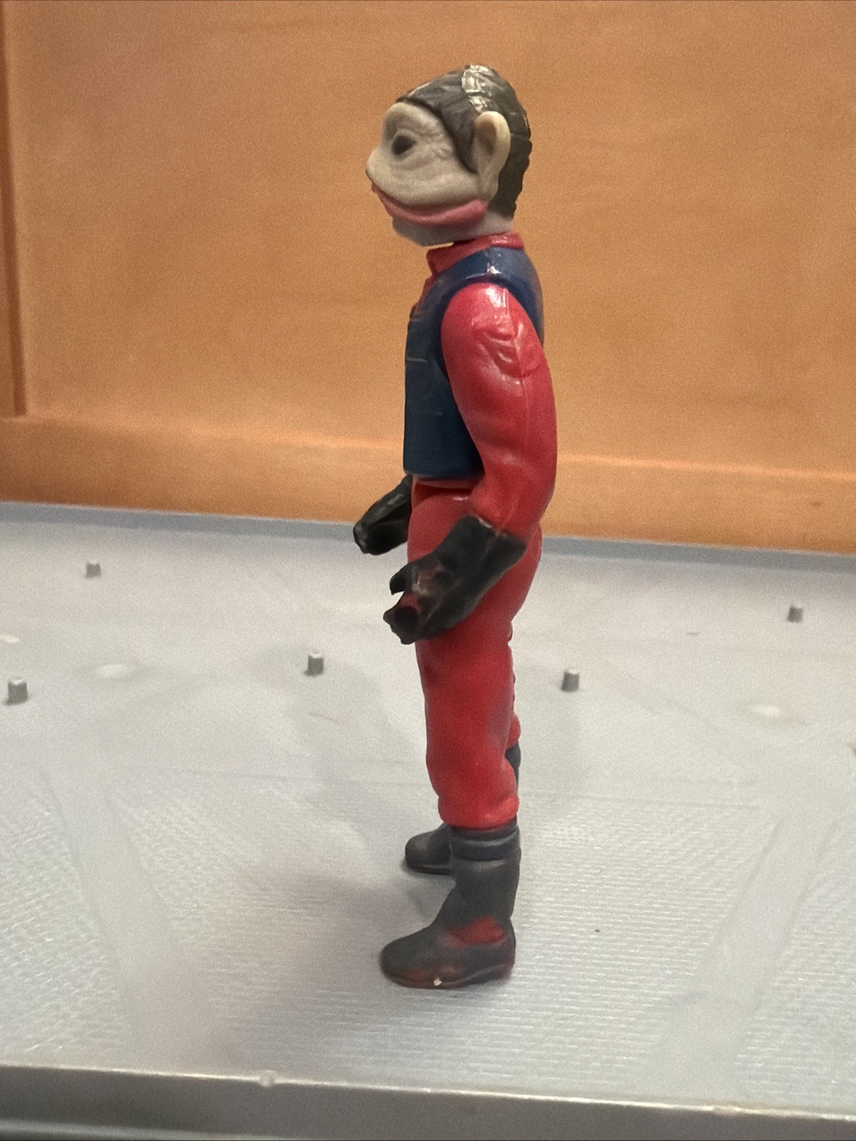 Nien Nunb sold