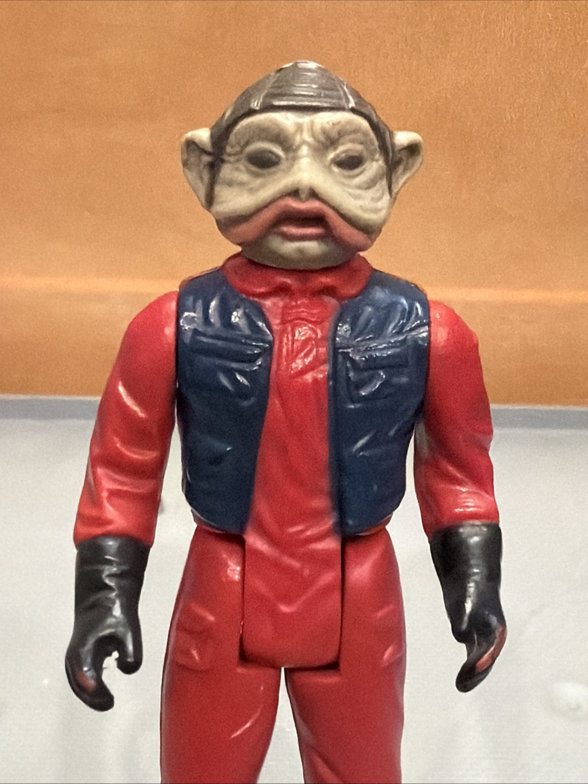 Nien Nunb sold