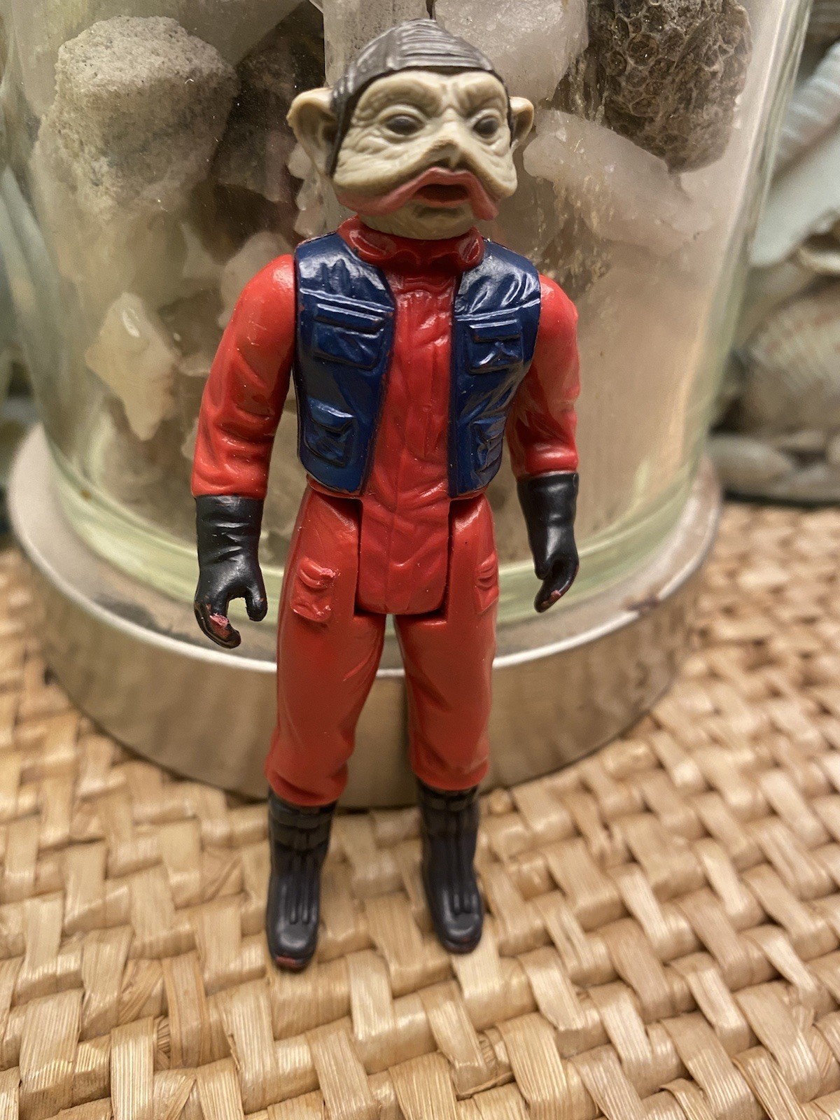 Nien Nunb sold