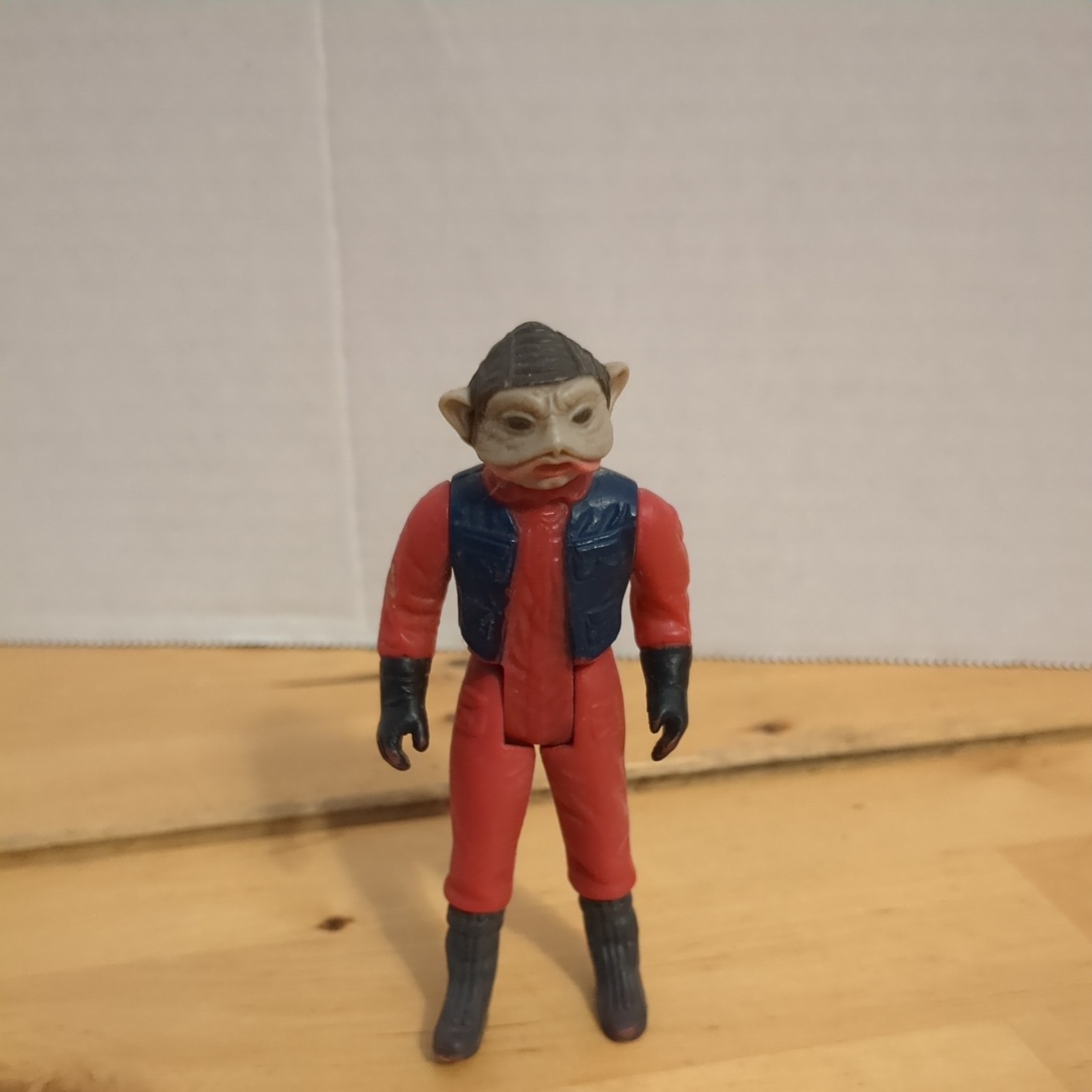 Nien Nunb sold