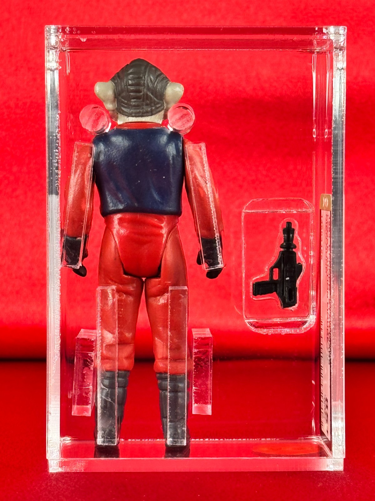 Nien Nunb sold