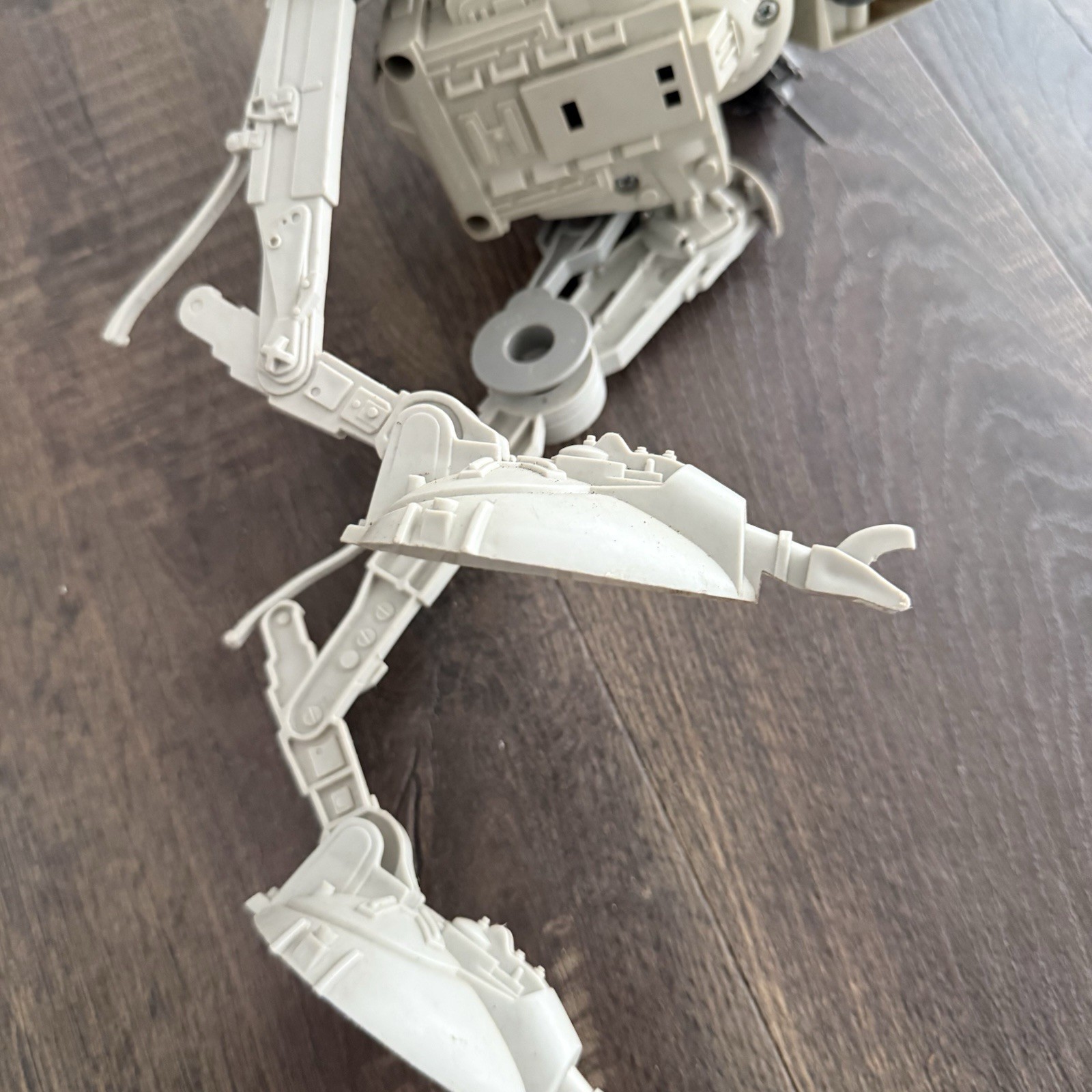 Scout Walker (AT-ST) sold