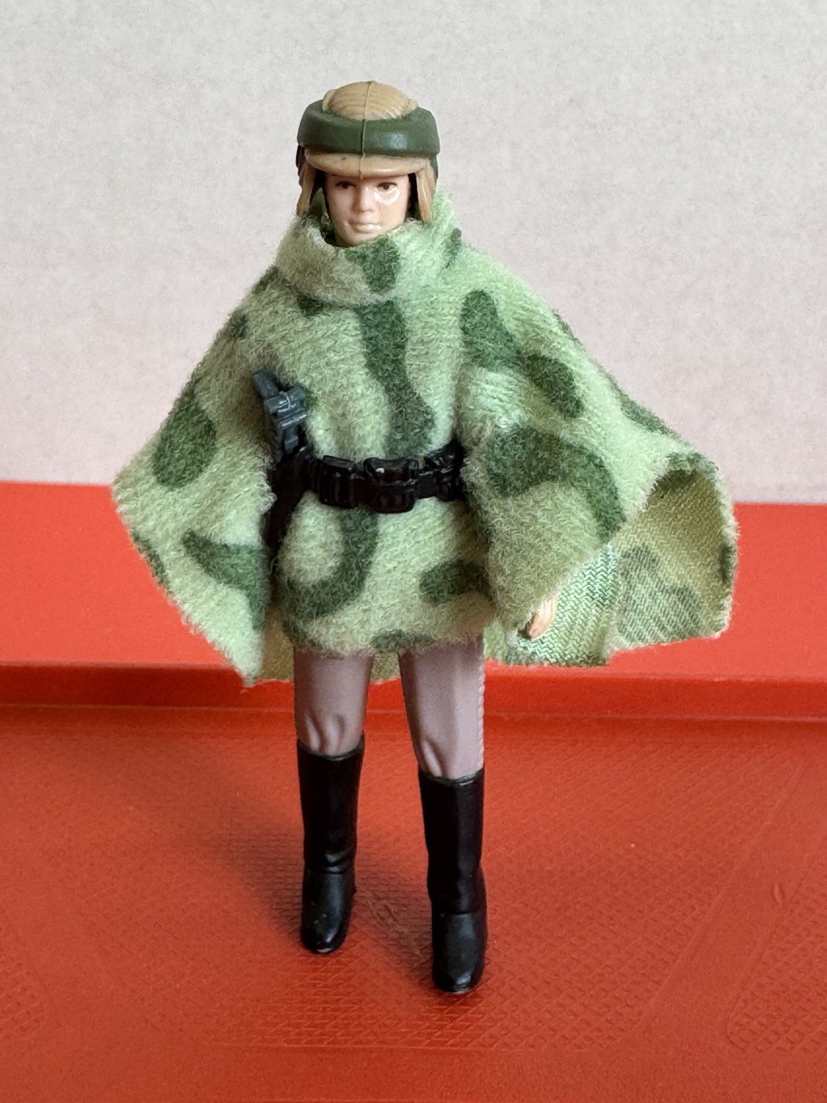 Princess Leia Organa (In Combat Poncho) sold