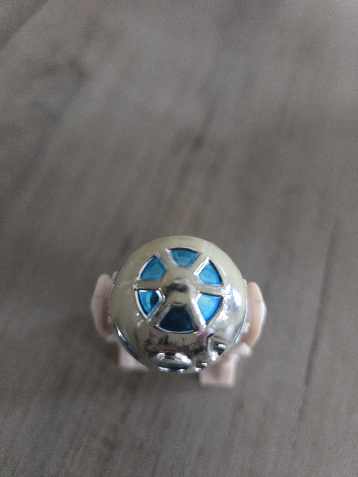 R2-D2 (Artoo-Detoo) sold