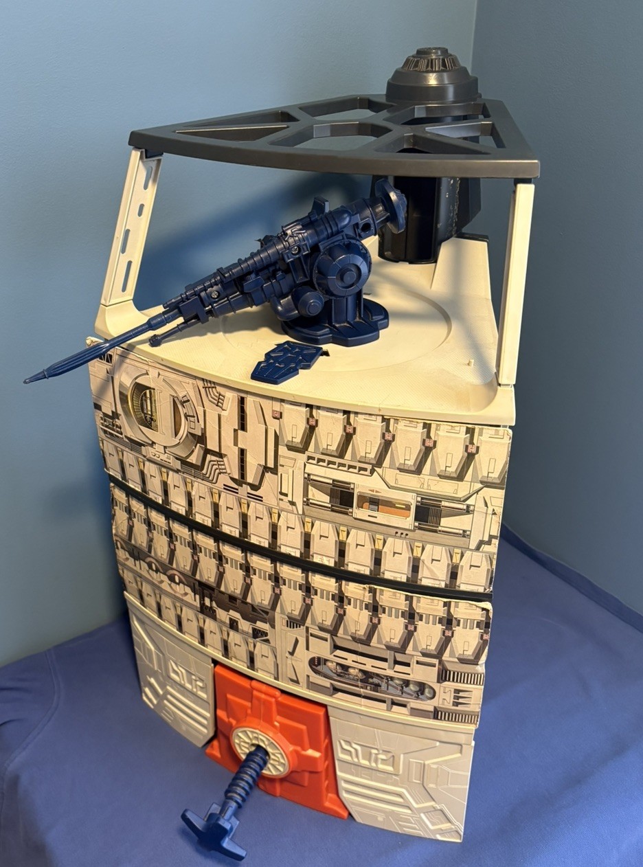 Death Star Space Station (Kenner) sold