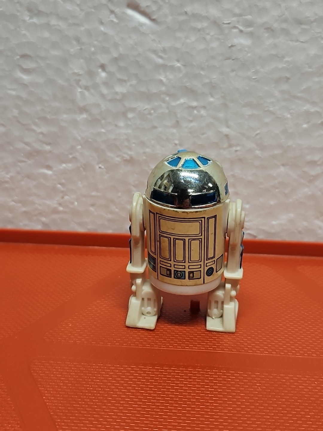 R2-D2 (Artoo-Detoo) (with Sensorscope) sold