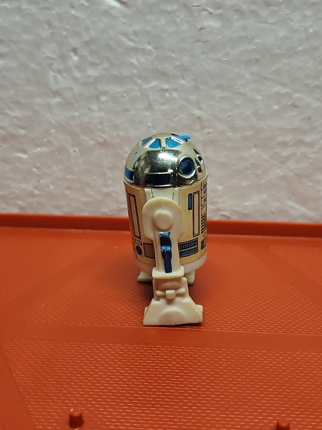 R2-D2 (Artoo-Detoo) (with Sensorscope) sold