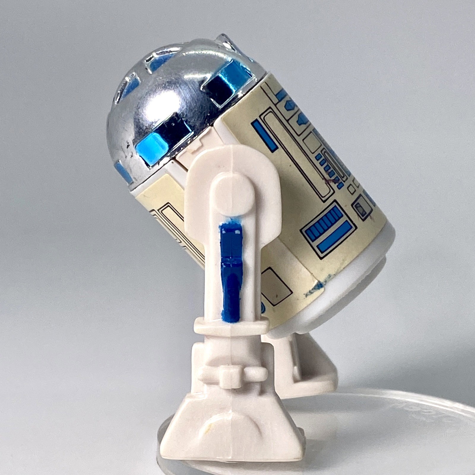 R2-D2 (Artoo-Detoo) (with Sensorscope) sold