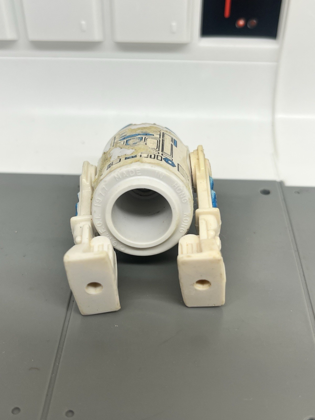 R2-D2 (Artoo-Detoo) (with Sensorscope) sold