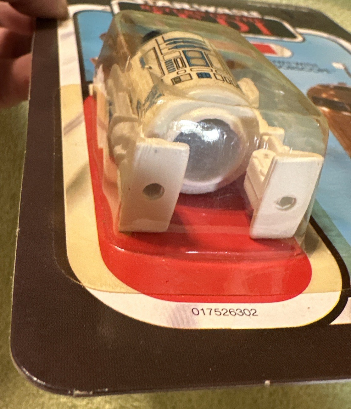 R2-D2 (Artoo-Detoo) (with Sensorscope) sold