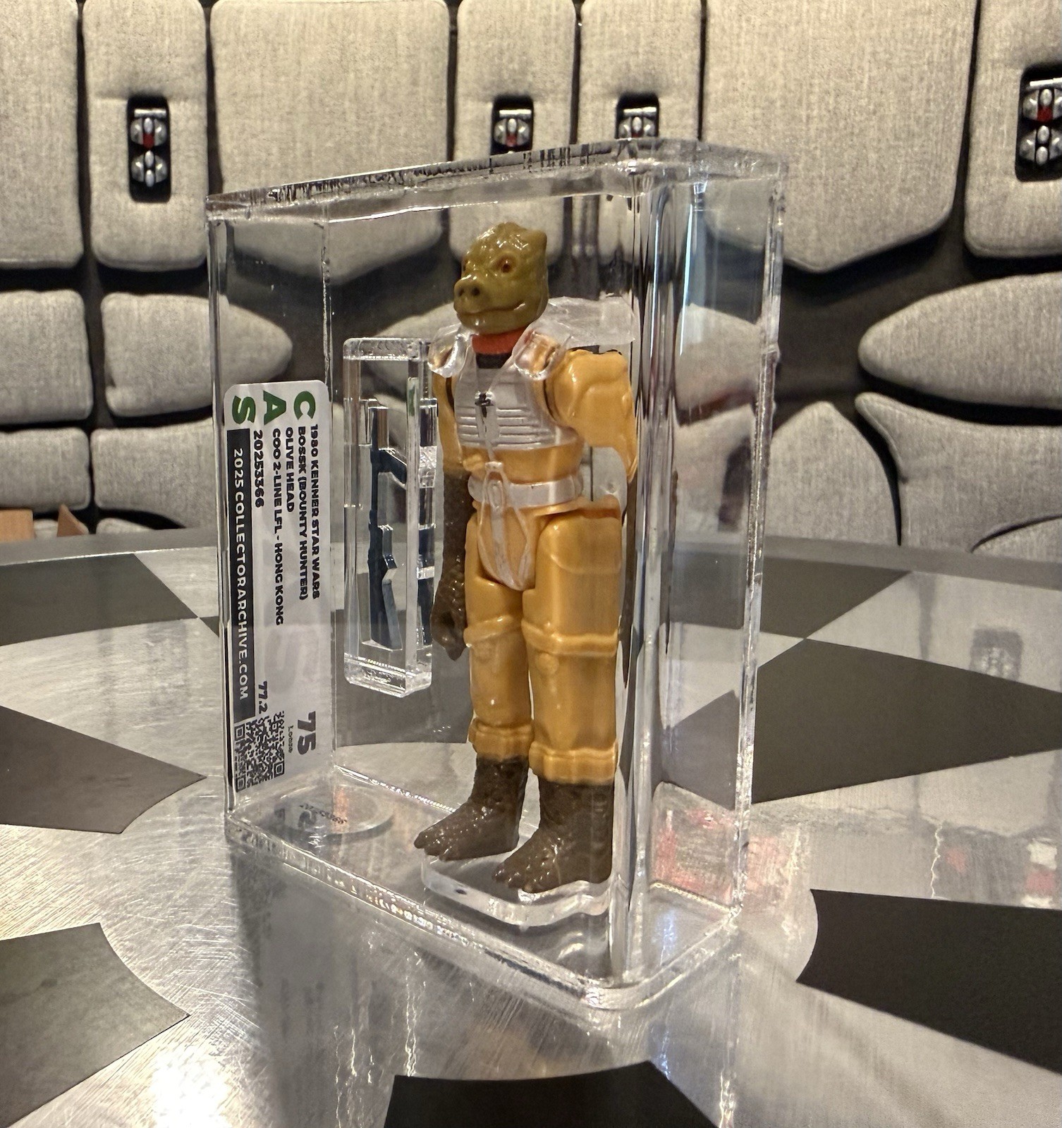 Bossk (Bounty Hunter) sold