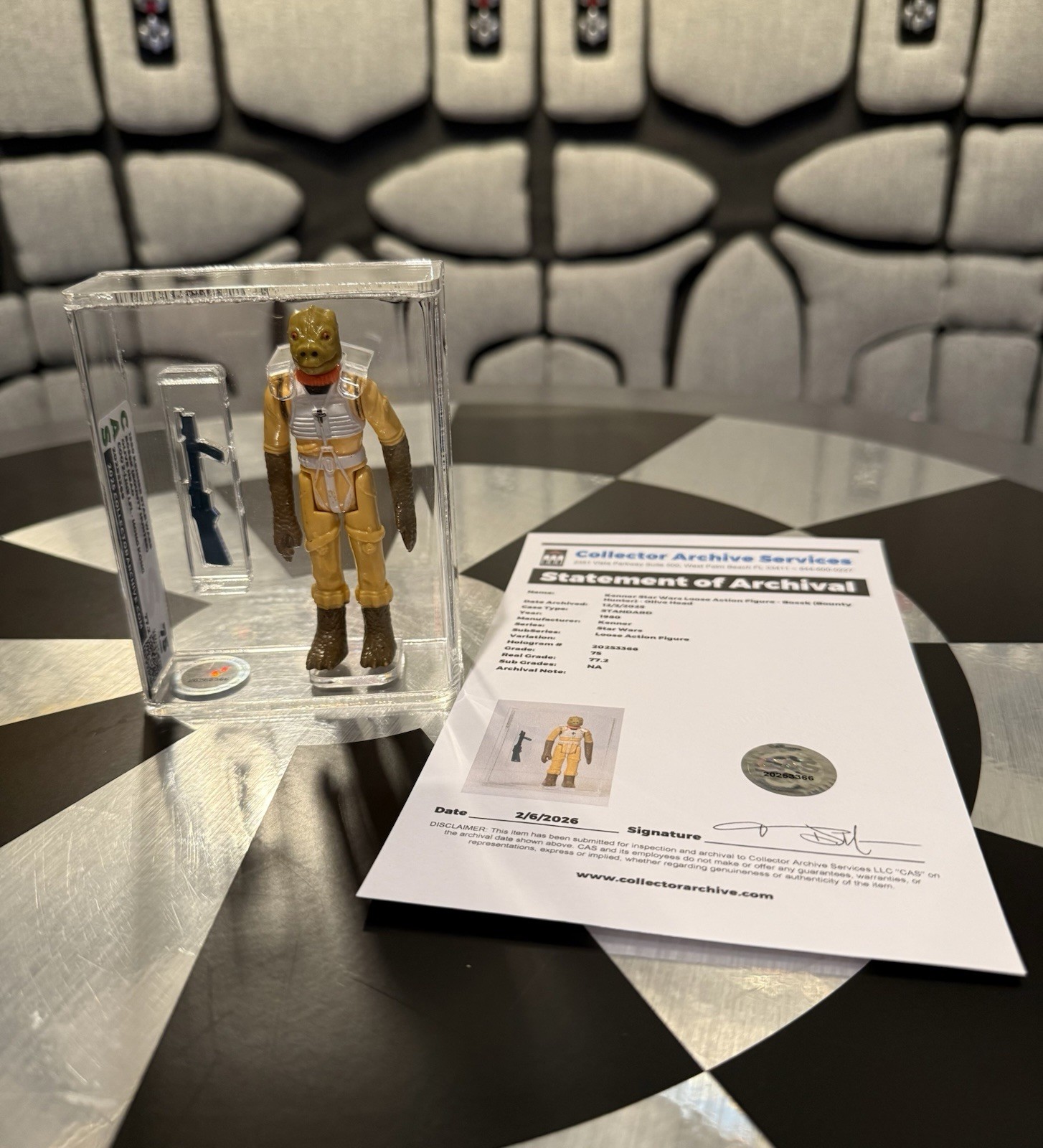Bossk (Bounty Hunter) sold
