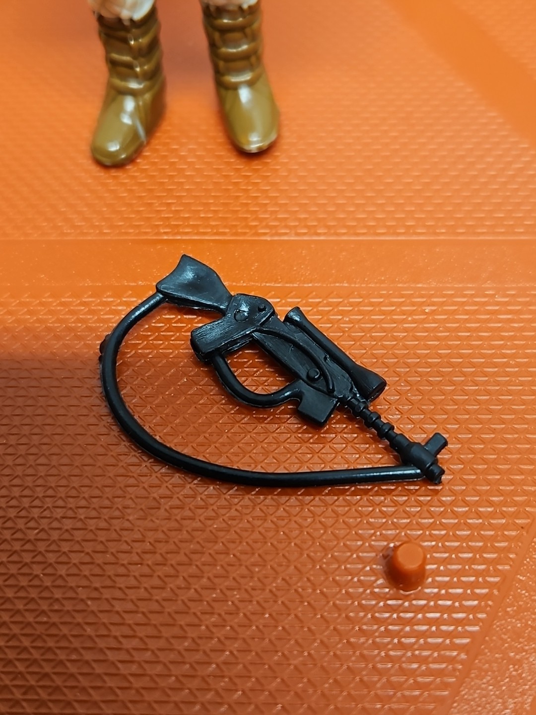 Rebel Commander sold