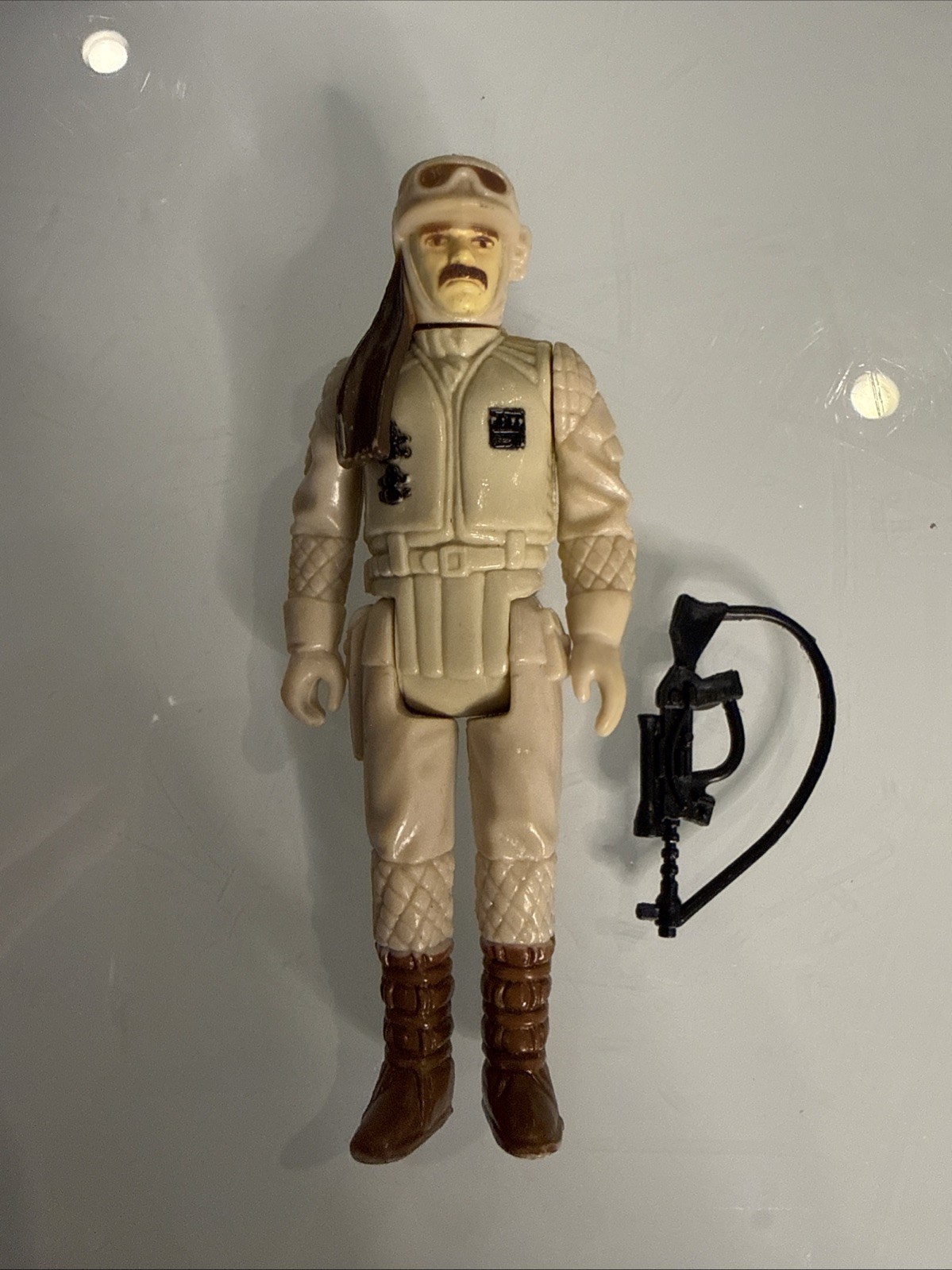 Rebel Commander sold