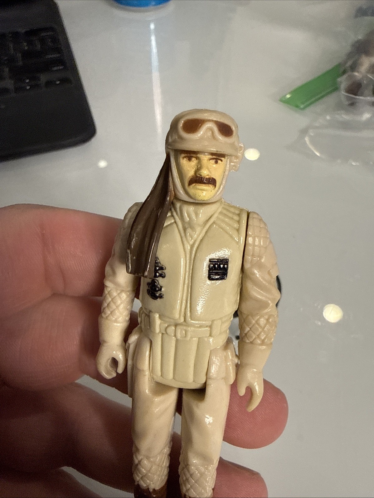 Rebel Commander sold