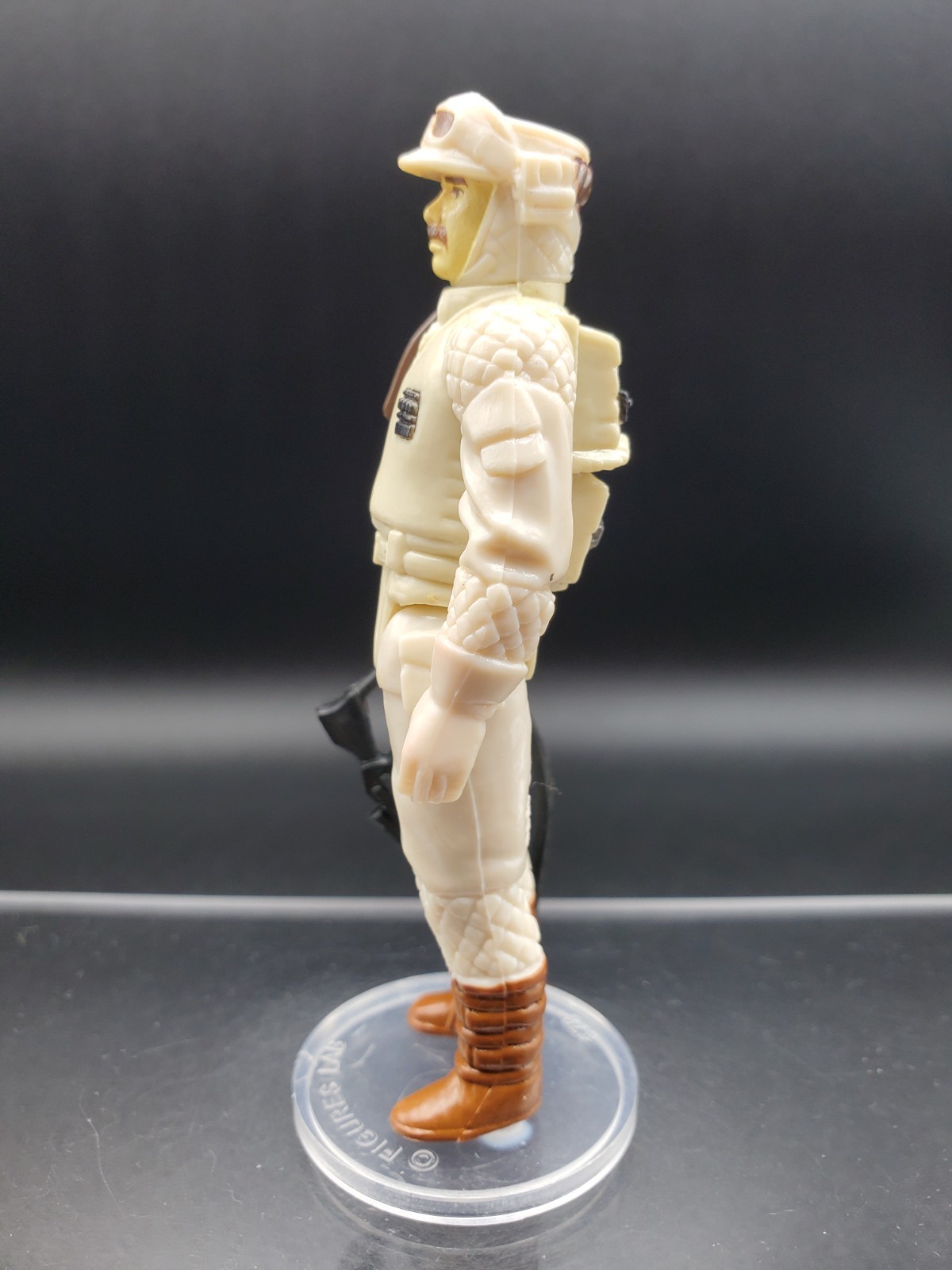 Rebel Commander sold