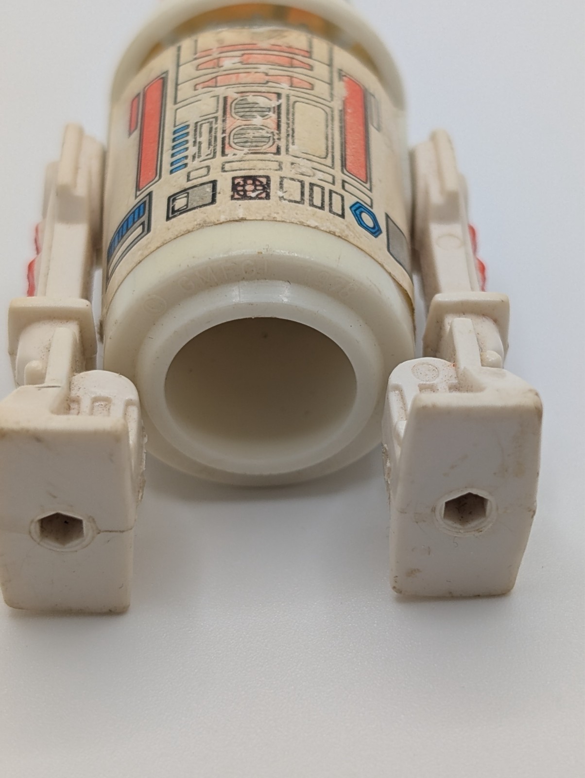 R5-D4 (Arfive-Defour) sold