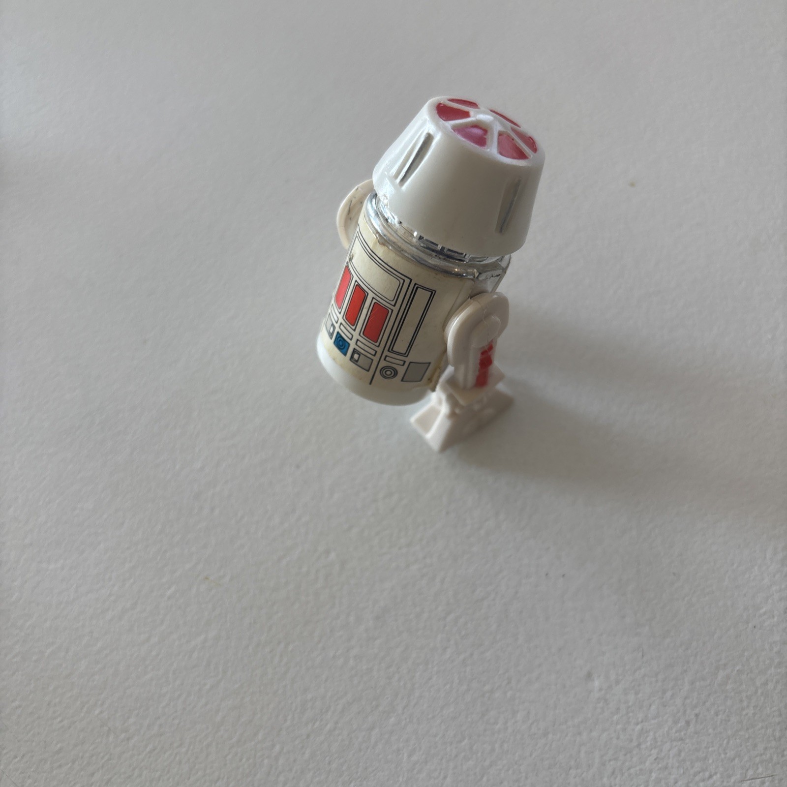 R5-D4 (Arfive-Defour) sold