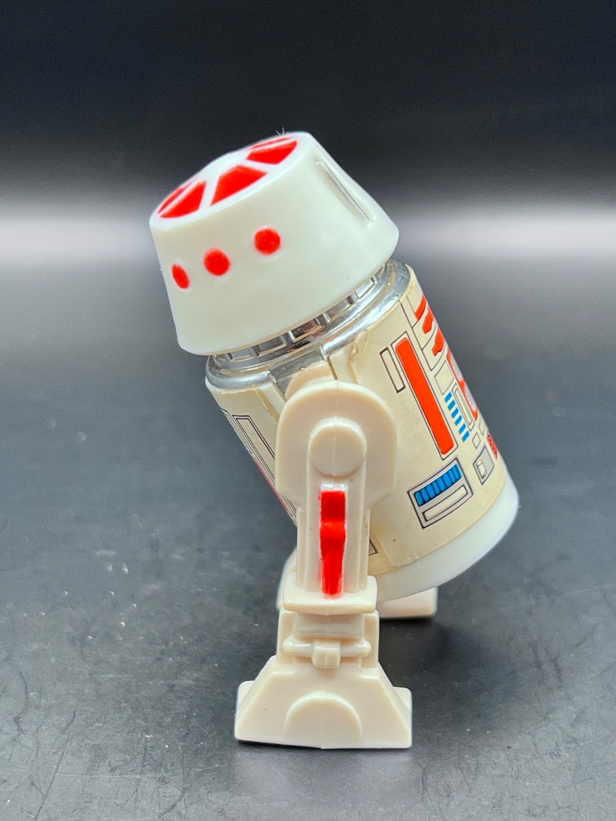 R5-D4 (Arfive-Defour) sold