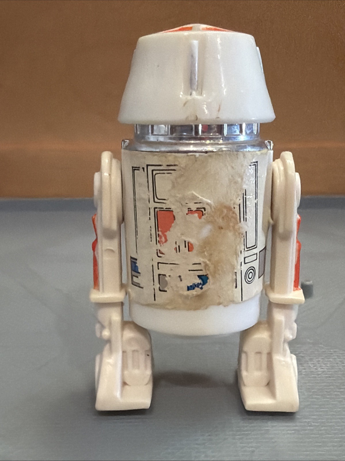 R5-D4 (Arfive-Defour) sold