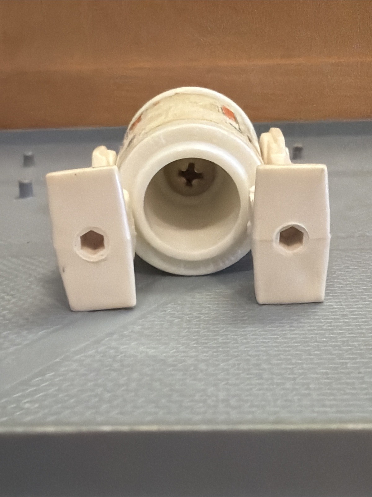 R5-D4 (Arfive-Defour) sold