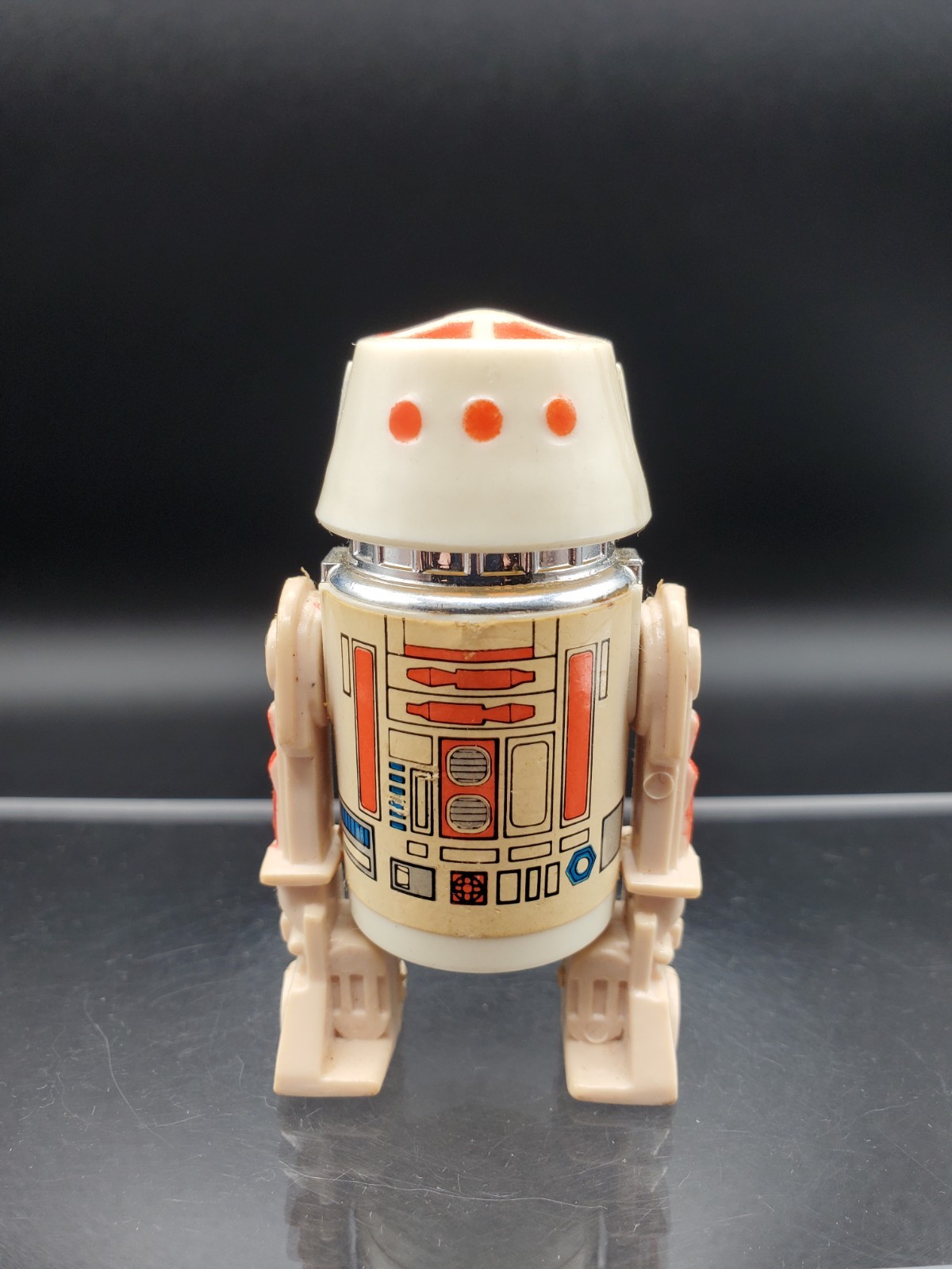 R5-D4 (Arfive-Defour) sold